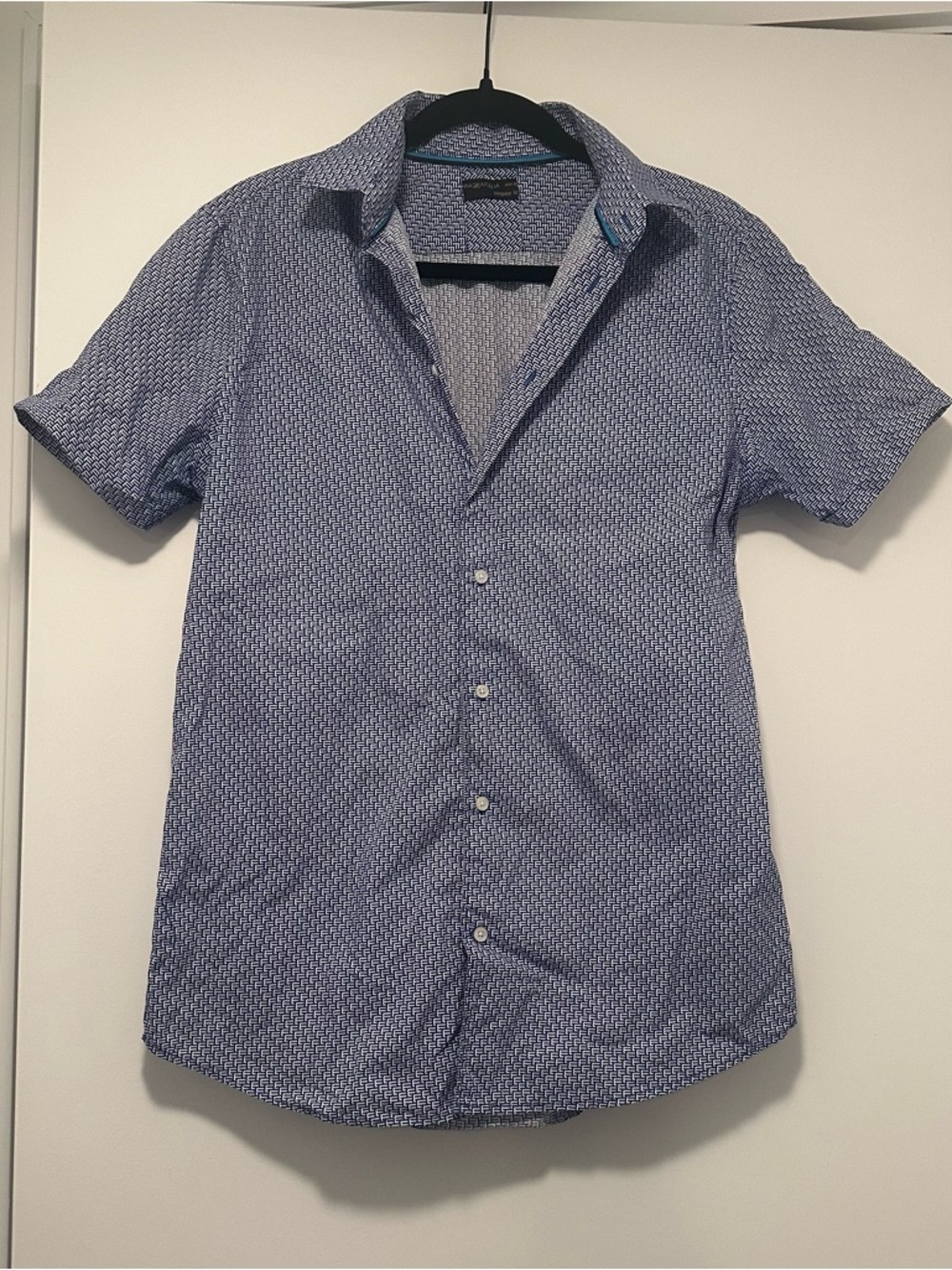 Piazza Italia Men's Blue Patterned Short Sleeve Button Down